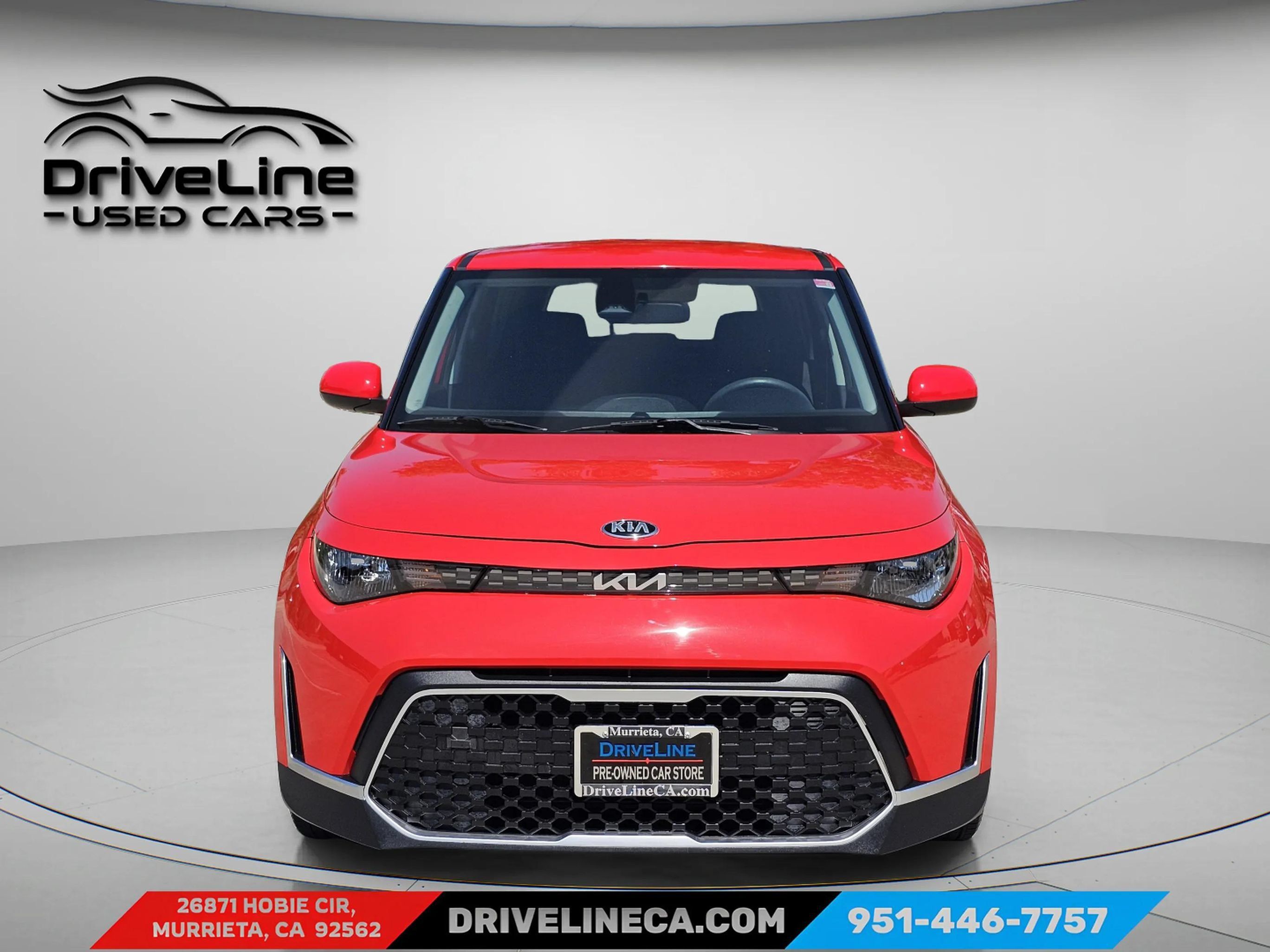 Used 2023 Kia Soul LX w/ Option Group 015 FWD image 3