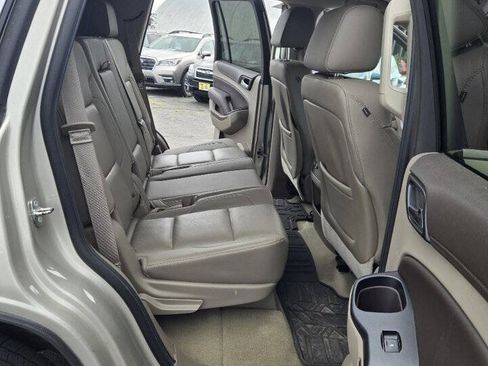 Used 2015 Chevrolet Tahoe LT w/ Luxury Package AWD/4WD image 17