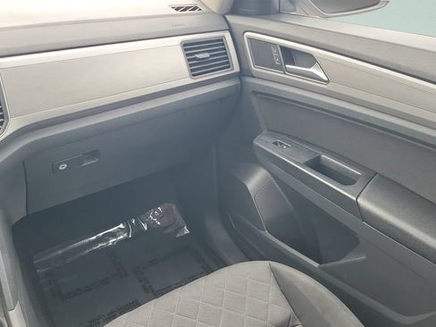 Used 2018 Volkswagen Atlas S FWD image 12