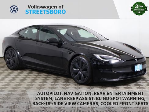 Used 2022 Tesla Model S image 1