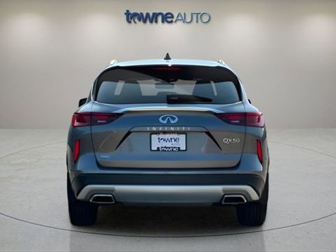 Used 2022 INFINITI QX50 Essential AWD/4WD image 4