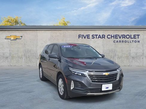 Used 2022 Chevrolet Equinox LT FWD image 2