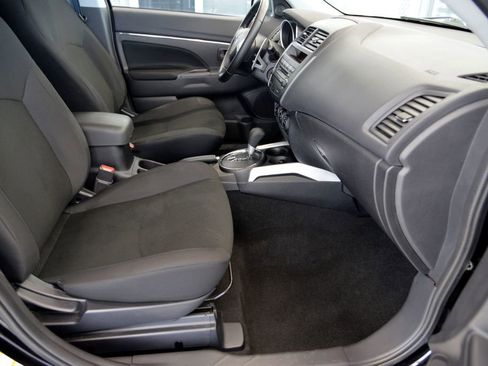 Used 2013 Mitsubishi Outlander Sport ES AWD/4WD image 29