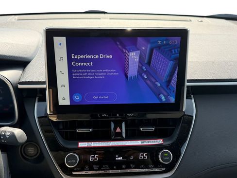 Used 2026 Toyota Corolla Cross XLE w/ Convenience Package image 21