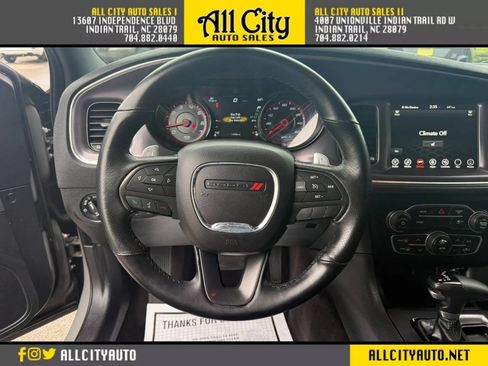 Used 2017 Dodge Charger R/T w/ Navigation & Travel Group RWD image 25