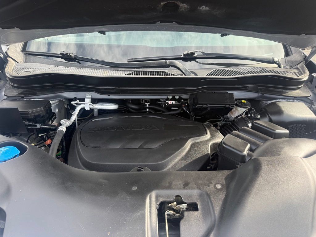 Used 2021 Honda Pilot Elite image 41