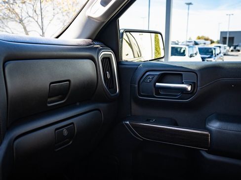 Used 2020 Chevrolet Silverado 1500 LT Trail Boss image 35