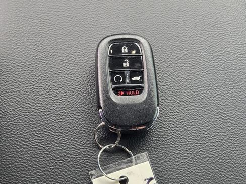 Used 2025 Honda CR-V Sport-L image 40