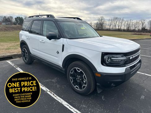 Used 2025 Ford Bronco Sport Outer Banks w/ Outer Banks Tech Package+ image 1