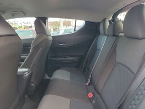 Used 2021 Toyota C-HR LE image 11