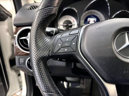 Used 2013 Mercedes-Benz GLK 350 2WD image 14