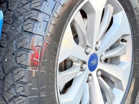 Used 2017 Ford F150 XL w/ Equipment Group 101A Mid AWD/4WD image 19