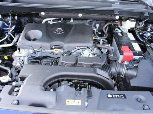 Certified 2020 Toyota RAV4 XLE w/ All Weather Liner Package FWD image 9