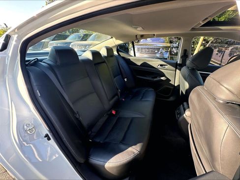 Used 2023 Nissan Altima 2.5 SL FWD image 30