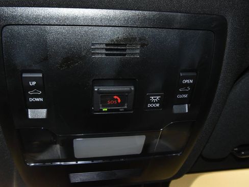 Used 2023 Lexus IS 350 F Sport w/ Memory Package image 28