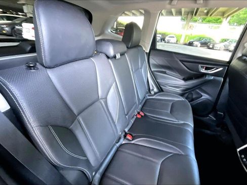 Used 2019 Subaru Forester Limited w/ Popular Package #3 AWD/4WD image 16