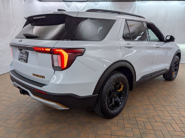 Used 2026 Ford Explorer Tremor w/ Tremor Ultimate Package AWD/4WD image 5
