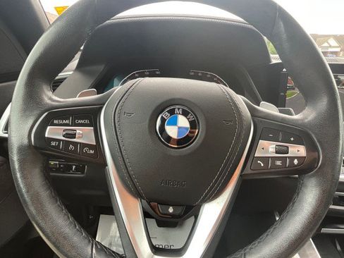 Used 2022 BMW X5 xDrive40i w/ Premium Package AWD/4WD image 13