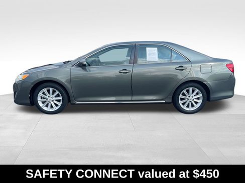 Used 2012 Toyota Camry XLE FWD image 5