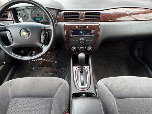 Used 2014 Chevrolet Impala Limited LS FWD image 14