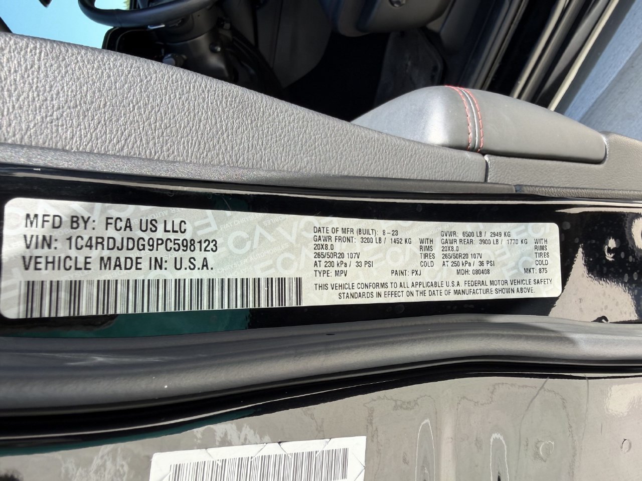 Used 2023 Dodge Durango GT AWD/4WD image 30