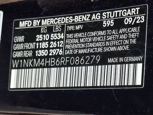 Used 2024 Mercedes-Benz GLC 300 4MATIC image 26