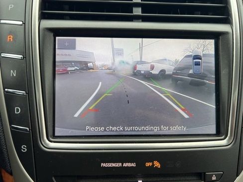 Used 2020 Lincoln Nautilus Reserve image 17