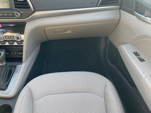 Used 2019 Hyundai Elantra Value Edition FWD image 23
