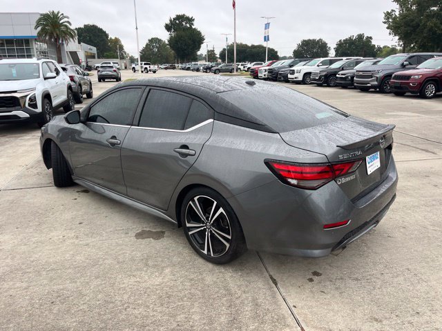 Used 2021 Nissan Sentra SR w/ SR Premium Package FWD image 4