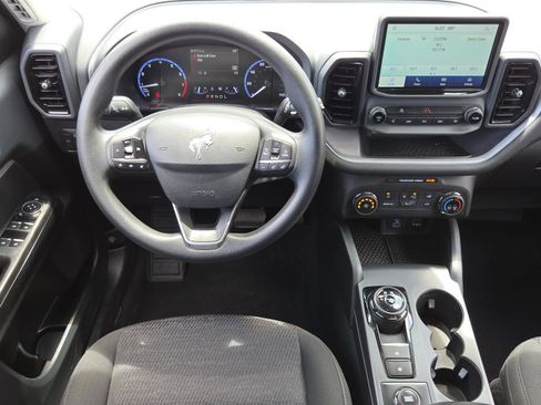 Used 2021 Ford Bronco Sport AWD/4WD image 11
