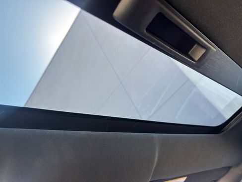 Used 2023 Jaguar F-TYPE Coupe image 18