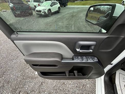 Used 2017 GMC Sierra 1500 Base image 7