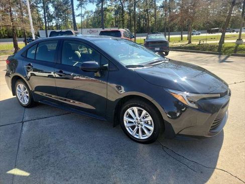 Certified 2026 Toyota Corolla LE w/ LE Premium Package image 8