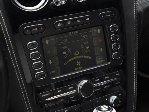 Used 2011 Bentley Continental GTC image 23