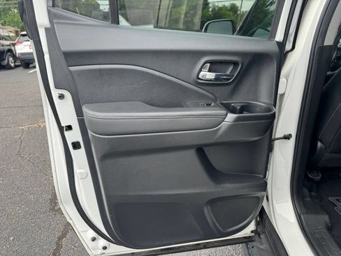 Used 2023 Honda Ridgeline RTL image 17