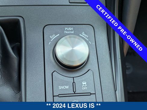 Used 2024 Lexus IS 350 F Sport RWD image 31