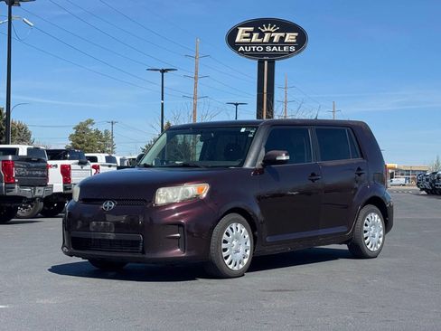 Used 2012 Scion xB image 1