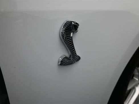 Used 2025 Ford Mustang GT Premium RWD image 5
