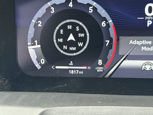 Used 2025 Toyota Tacoma TRD Off-Road image 35