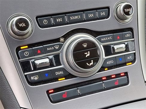 Used 2020 Lincoln MKZ image 15