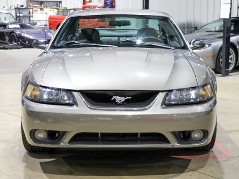 Used 2001 Ford Mustang Cobra image 13