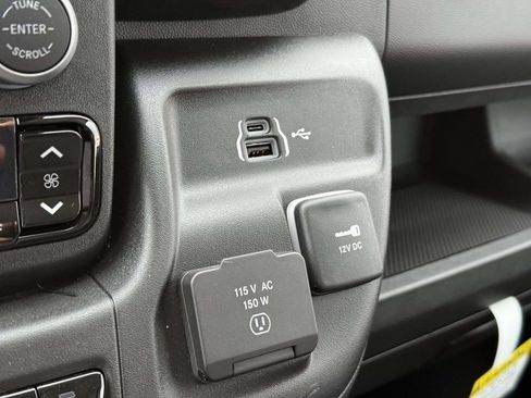 New 2026 RAM ProMaster 2500 w/ Advanced Safety Group FWD image 27