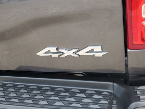 Used 2022 RAM 2500 Laramie AWD/4WD image 6