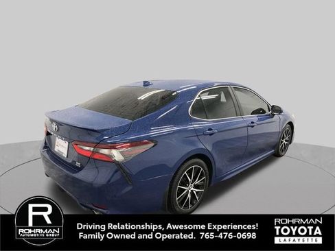 Used 2023 Toyota Camry SE AWD/4WD image 6