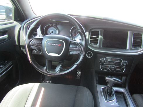 Used 2019 Dodge Charger Scat Pack RWD image 21