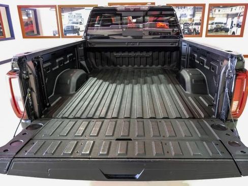 Used 2022 GMC Sierra 2500 Denali image 9