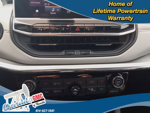 Used 2024 Jeep Compass Limited image 28