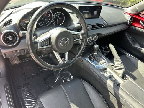 Used 2024 MAZDA MX-5 Miata Grand Touring image 2