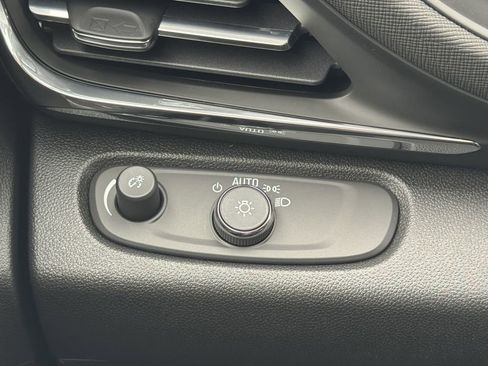 New 2026 Buick Envista Preferred w/ Convenience I Package image 11