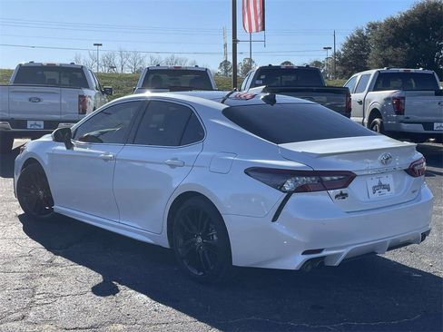 Used 2024 Toyota Camry XSE image 5